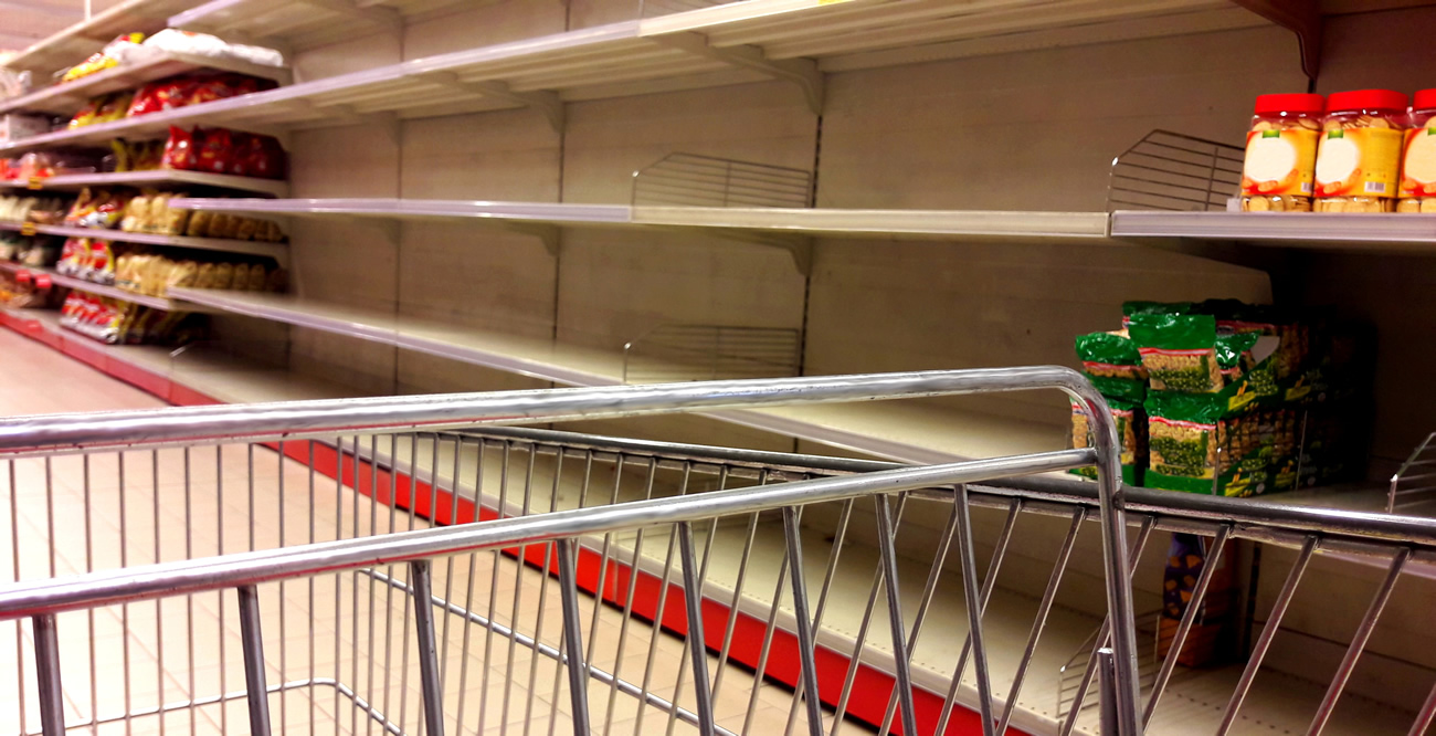 Confinement, réflexes d'achats : farine +163%, pâtes +126%, PQ +50%...