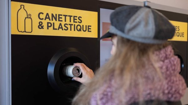 Consigne des bouteilles plastiques : 83% des Français favorables au retour de l'ancien système !